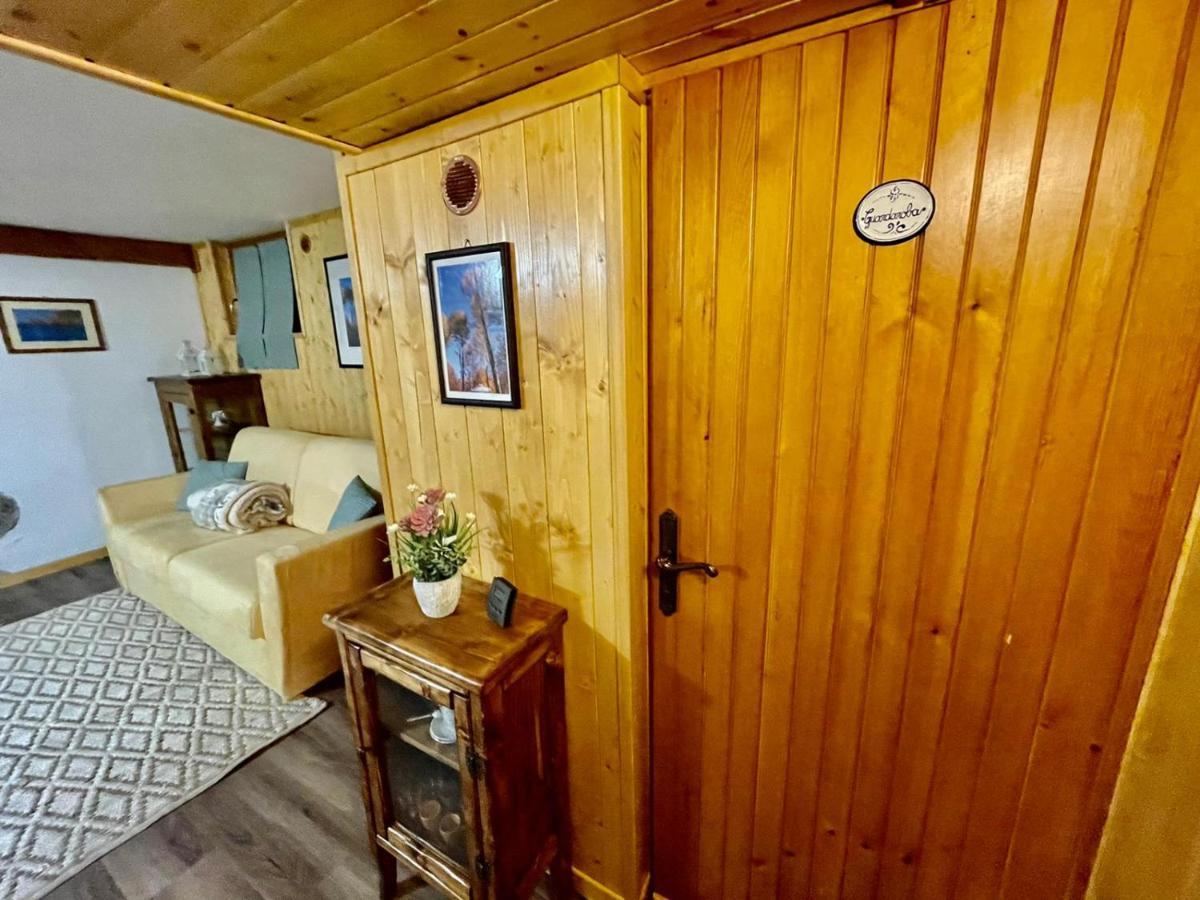 Апартаменты Chalet I Folletti Аббадиа Сан Сальваторе Экстерьер фото