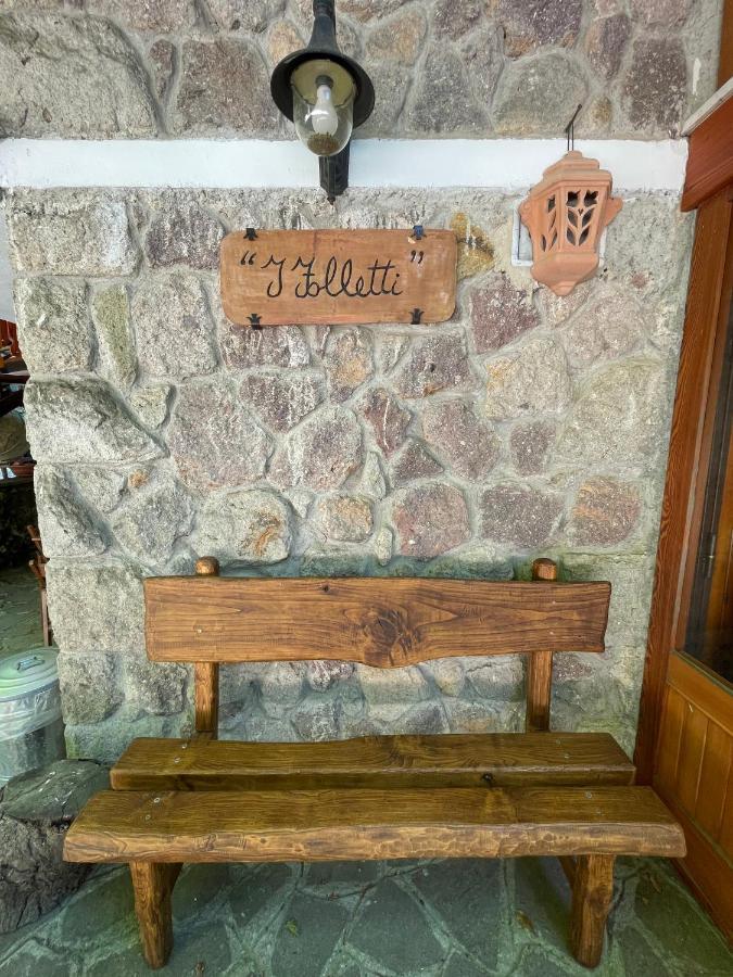 Апартаменты Chalet I Folletti Аббадиа Сан Сальваторе Экстерьер фото